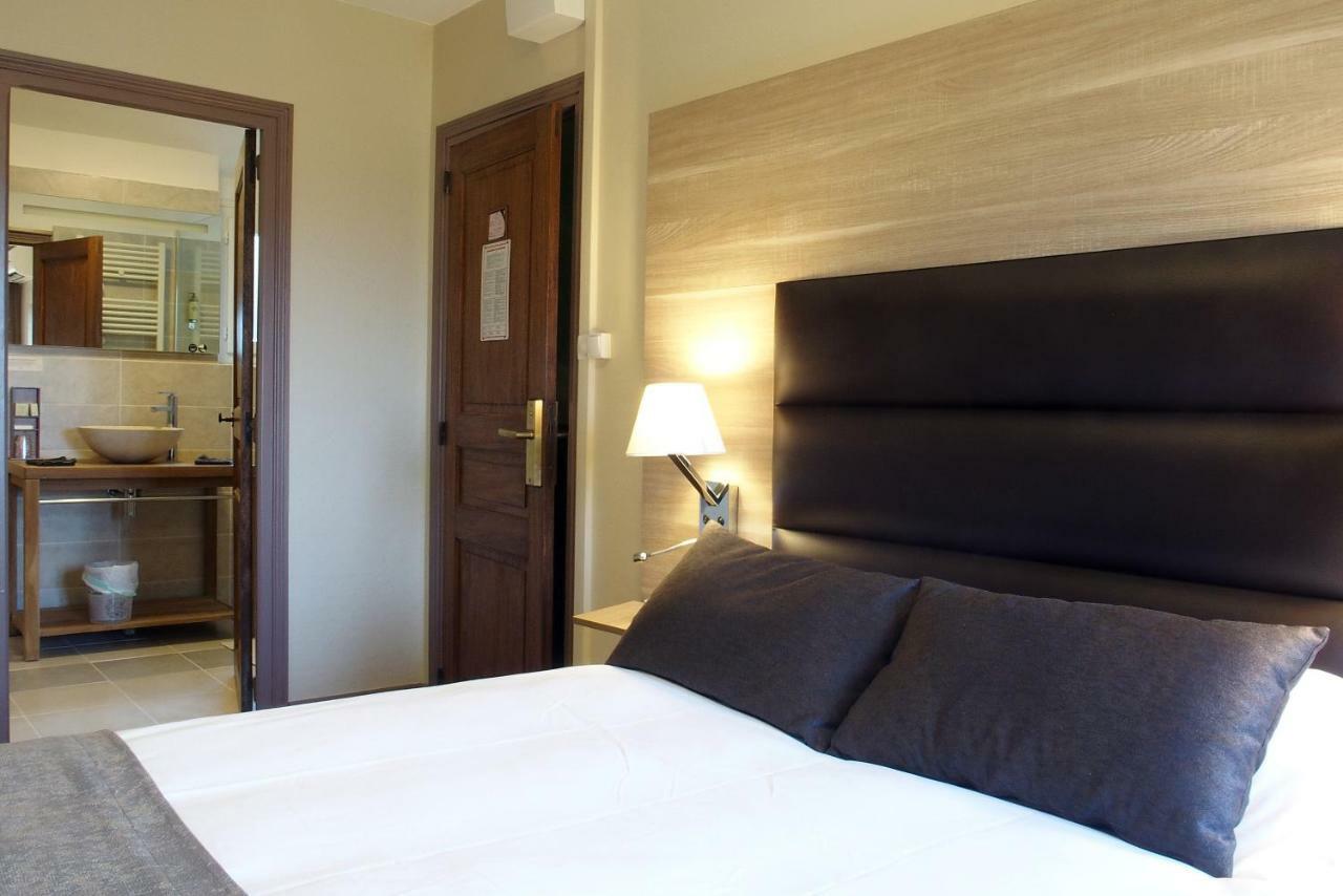 Logis Hotel - Auberge De L'Helix Rosoy  외부 사진